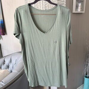 NWT Reitmans Green shirt Sz XXL